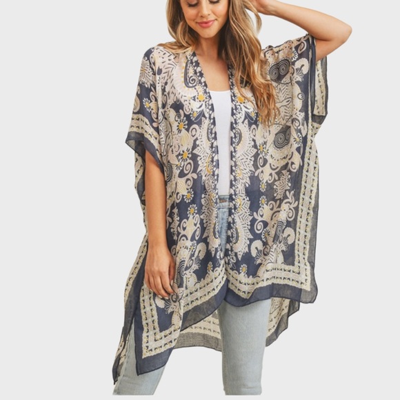 BOHO CHIC FLORAL KIMONO - VINTAGE BLUE - Picture 3 of 5